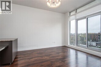 191 King St S in Waterloo, ON - Building Photo - Building Photo