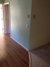 523 Altenbrand Ave, Unit Apt 4 in Mount Arlington, NJ - Building Photo - Building Photo