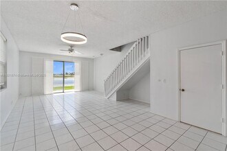 1820 Salerno Cir in Weston, FL - Building Photo - Building Photo