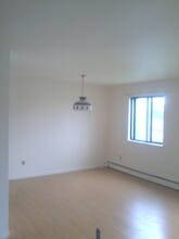 2408 Cherry Hill Dr, Unit 2408 in Arlington, NY - Building Photo - Building Photo