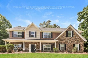 5591 Hickory Stone Dr in Douglasville, GA - Building Photo