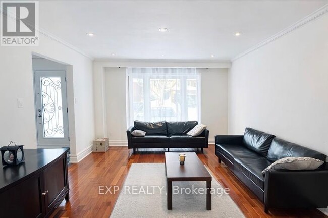 57 Emeline Crescent in Markham, ON - Building Photo - Building Photo