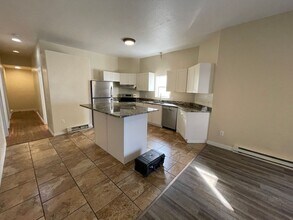 416 N 15th Ave E in Duluth, MN - Building Photo - Building Photo