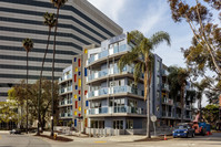 The Tides Brentwood in Los Angeles, CA - Foto de edificio - Building Photo