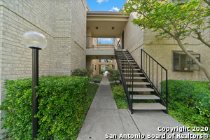 11843 Braesview in San Antonio, TX - Foto de edificio - Building Photo