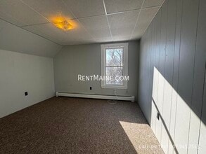 17 Edwards St in Waterville, ME - Building Photo - Building Photo