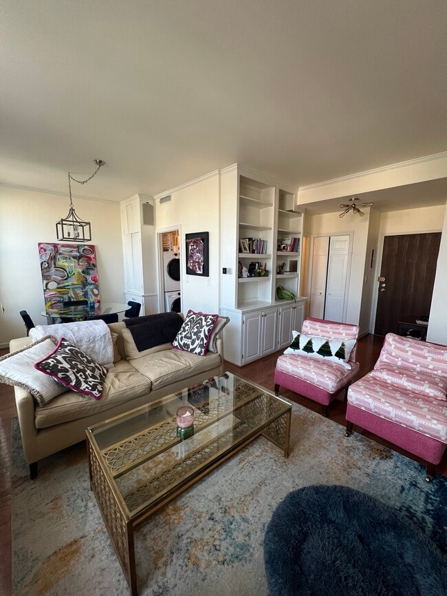 1830 17th St NW, Unit 604 in Washington, DC - Building Photo - Building Photo