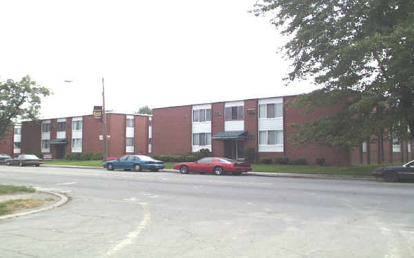 Schafer Place in Detroit, MI - Foto de edificio - Building Photo