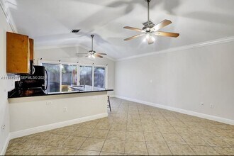 4728 Clemens St in Greenacres, FL - Building Photo - Building Photo