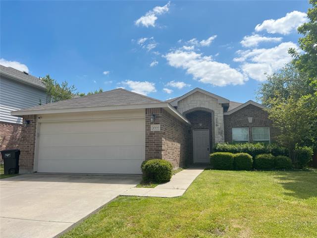 4500 Lacebark Ln in Fort Worth, TX - Building Photo
