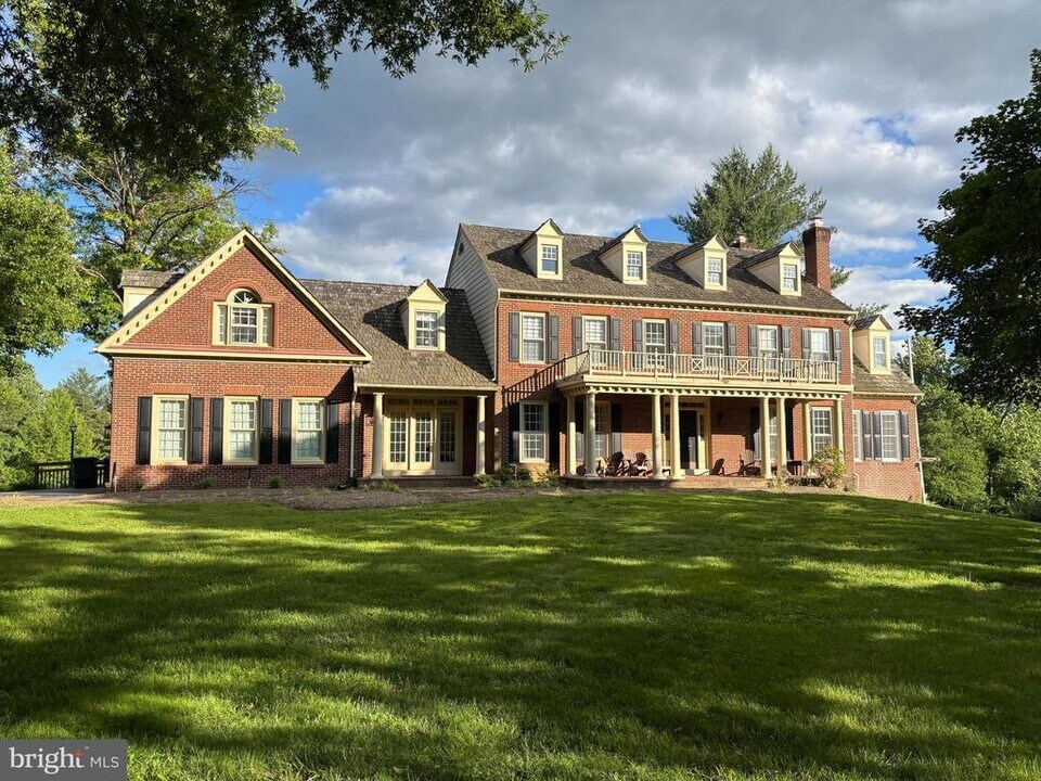 9140 Goshen Valley Dr in Gaithersburg, MD - Building Photo