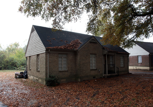 Atlantic Oaks Apartments in Memphis, TN - Building Photo - Building Photo