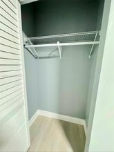 321 NW 93rd Ave in Pembroke Pines, FL - Building Photo - Building Photo