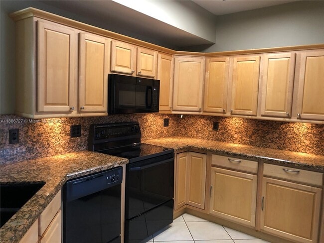 15875 SW 3rd St in Pembroke Pines, FL - Building Photo - Building Photo