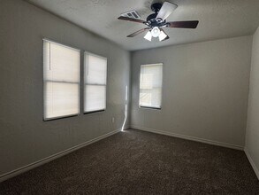 1804 NW Hoover Ave in Lawton, OK - Building Photo - Building Photo