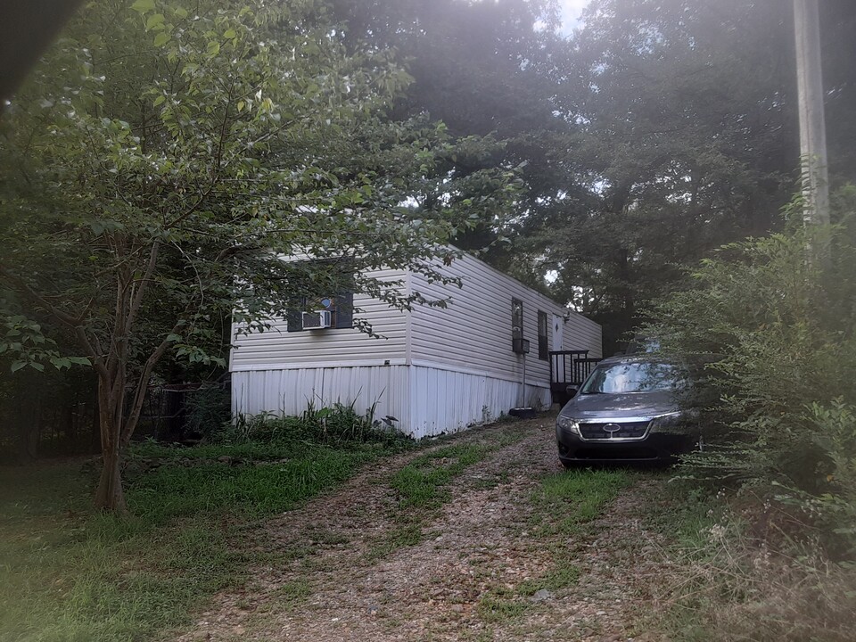 129 Babbs Dr in Hot Springs, AR - Building Photo