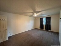 464 Brandermill Rd photo'