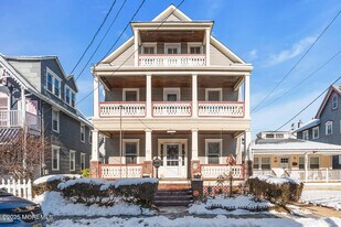 31 Embury Ave in Ocean Grove, NJ - Building Photo