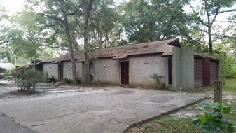 2430 NW 3rd Ave in Ocala, FL - Building Photo