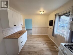 40 Dauw Ave in Wallaceburg, ON - Building Photo - Building Photo