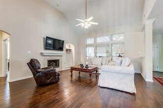 928 Hidden Hollow Ct, Unit 143 in Coppell, TX - Building Photo - Building Photo