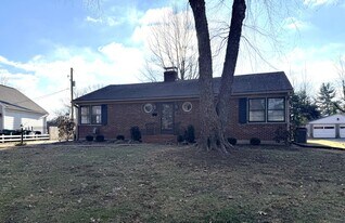 1236 Valley Dr in Louisville, KY - Building Photo
