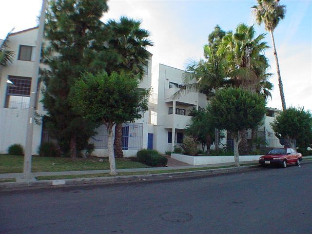 815 Java Ave, Unit 18 in Inglewood, CA - Foto de edificio - Building Photo