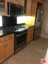 1658 Camden Ave in Los Angeles, CA - Building Photo - Building Photo