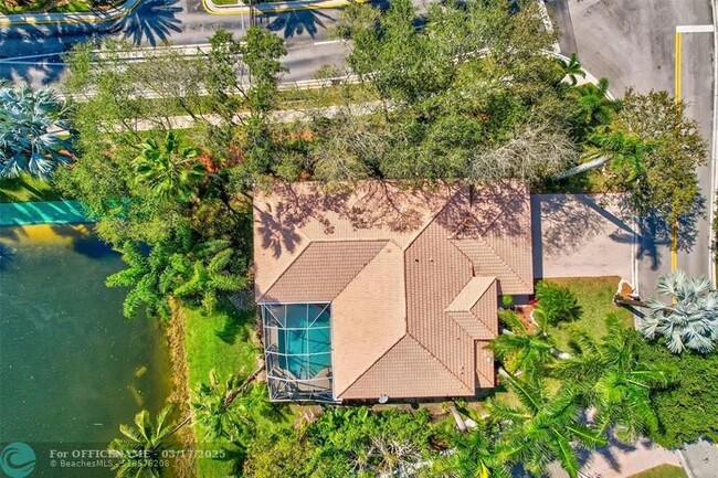 5101 NW 123rd Ave in Coral Springs, FL - Foto de edificio - Building Photo