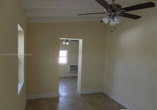 706 NE 4th Ave in Pompano Beach, FL - Building Photo - Building Photo