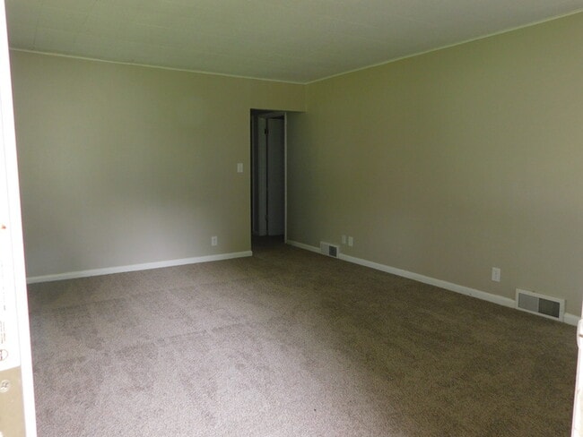 901 Mahrenholz Ave in Evansville, IN - Building Photo - Building Photo