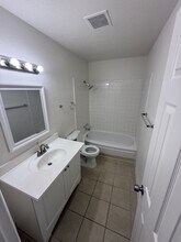 1650 Chester St in Aurora, CO - Building Photo - Building Photo