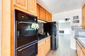 9550 Fullbright Ave in Los Angeles, CA - Building Photo - Building Photo