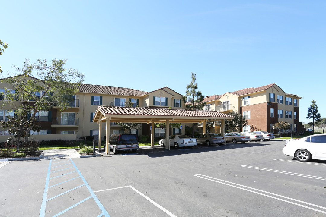 Camino Del Sol Apartments in Oxnard, CA - Building Photo