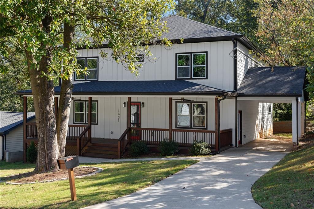1331 Diamond Ave SE in Atlanta, GA - Building Photo