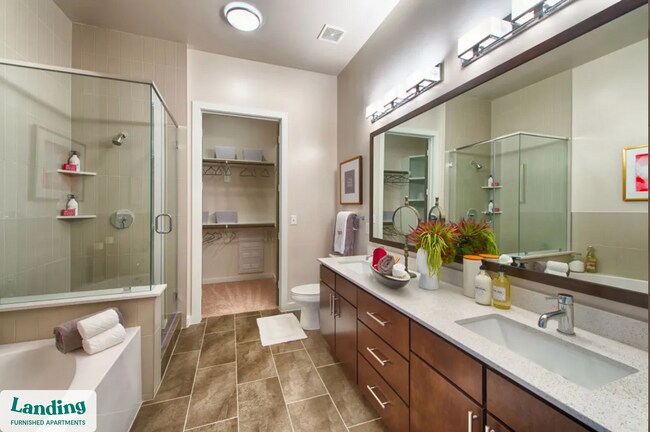 825 Usener St in Houston, TX - Building Photo - Building Photo