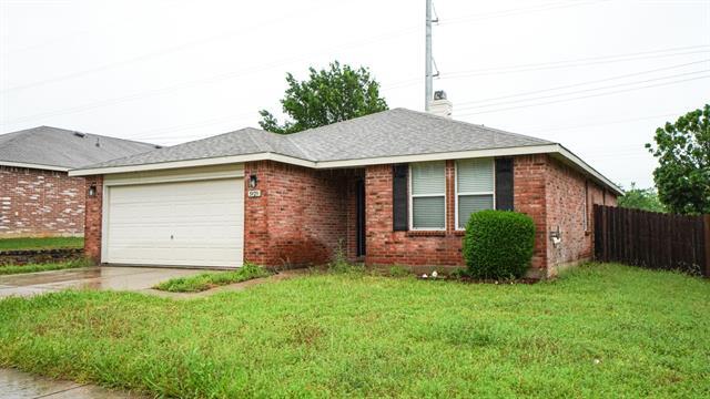5929 Thoroughbred Trail in Denton, TX - Building Photo - Building Photo