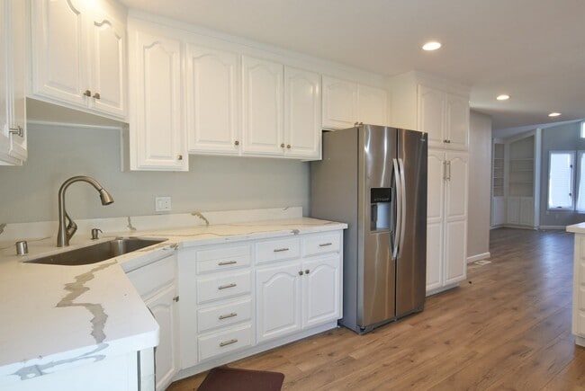 5032 Severance Dr in San Jose, CA - Building Photo - Building Photo