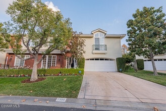 2390 Crombie Ct in Westlake Village, CA - Building Photo - Building Photo