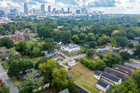 Beautifully Remodel 2 Bedroom Apartment in Atlanta, GA - Building Photo - Building Photo