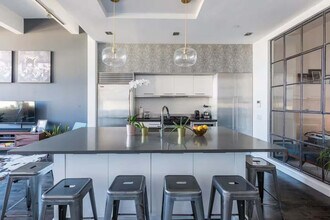 55 Berry St in Brooklyn, NY - Building Photo - Building Photo