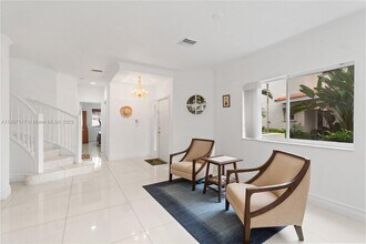 21396 Marina Cove Cir in Miami, FL - Building Photo - Building Photo