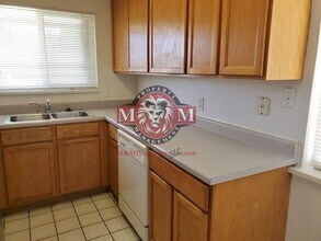 2332 W 6200 S in Salt Lake City, UT - Foto de edificio - Building Photo