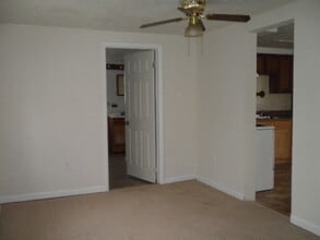 1715 Hall Ave in Arbutus, MD - Building Photo - Building Photo