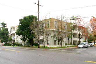 Park Estates in Long Beach, CA - Building Photo - Building Photo