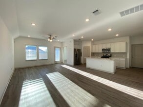 206 Sweetwater Crk Ln in Hutto, TX - Building Photo - Building Photo
