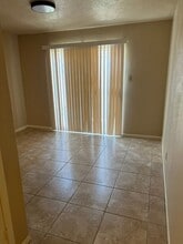 6823 Wellwood Ct in Houston, TX - Building Photo - Building Photo