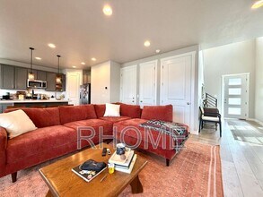 5066 Elmfield Wy in Highland, UT - Building Photo - Building Photo