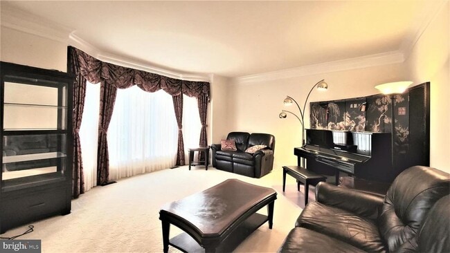 12614 Winter Wren Ct in Herndon, VA - Building Photo - Building Photo