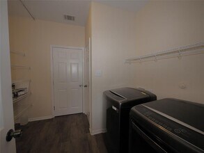 324 Hidden Brook Ln in Round Rock, TX - Building Photo - Building Photo